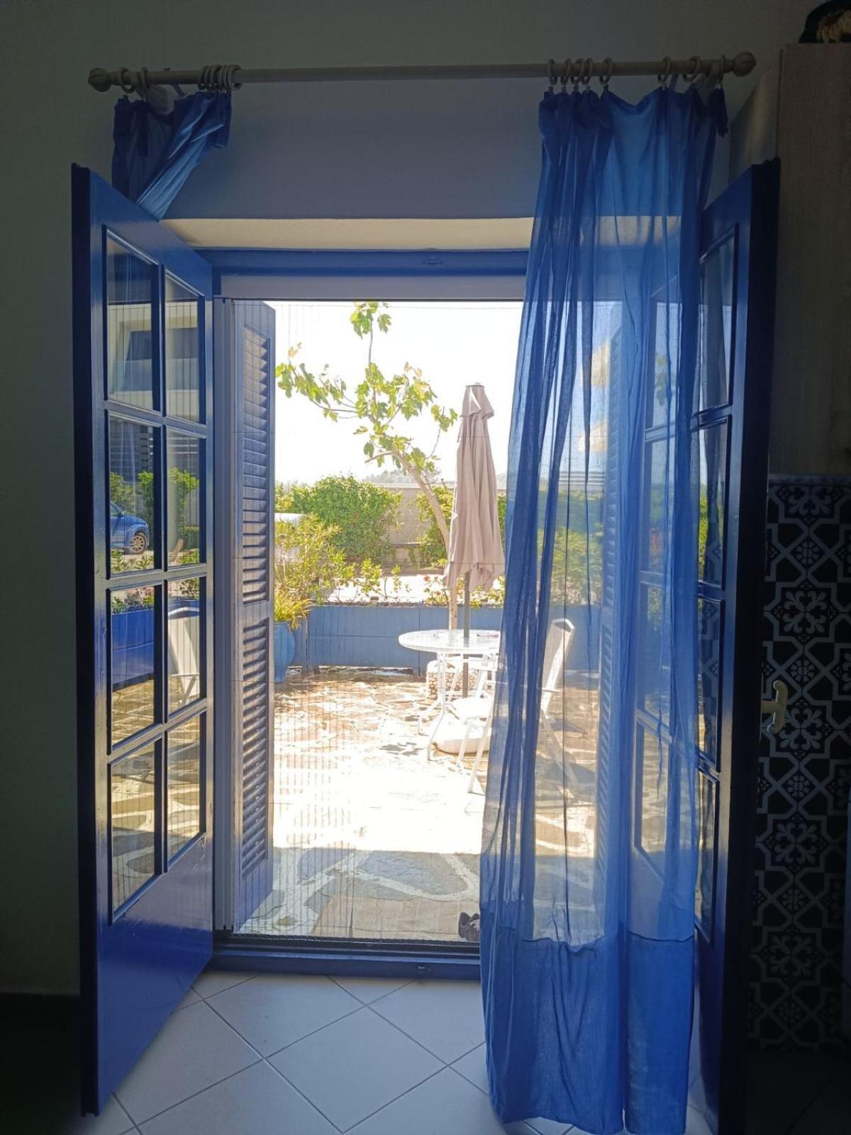 Villa Right Across The Sea Nea Kallikrateia Exterior foto
